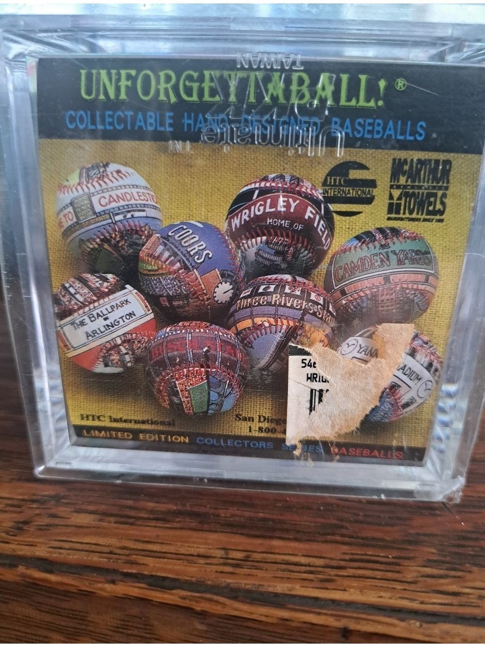 VTG Wrigley Field UNFORGETTABALL Limited Edition Baseball Collectible SEALED - Picture 2 of 6